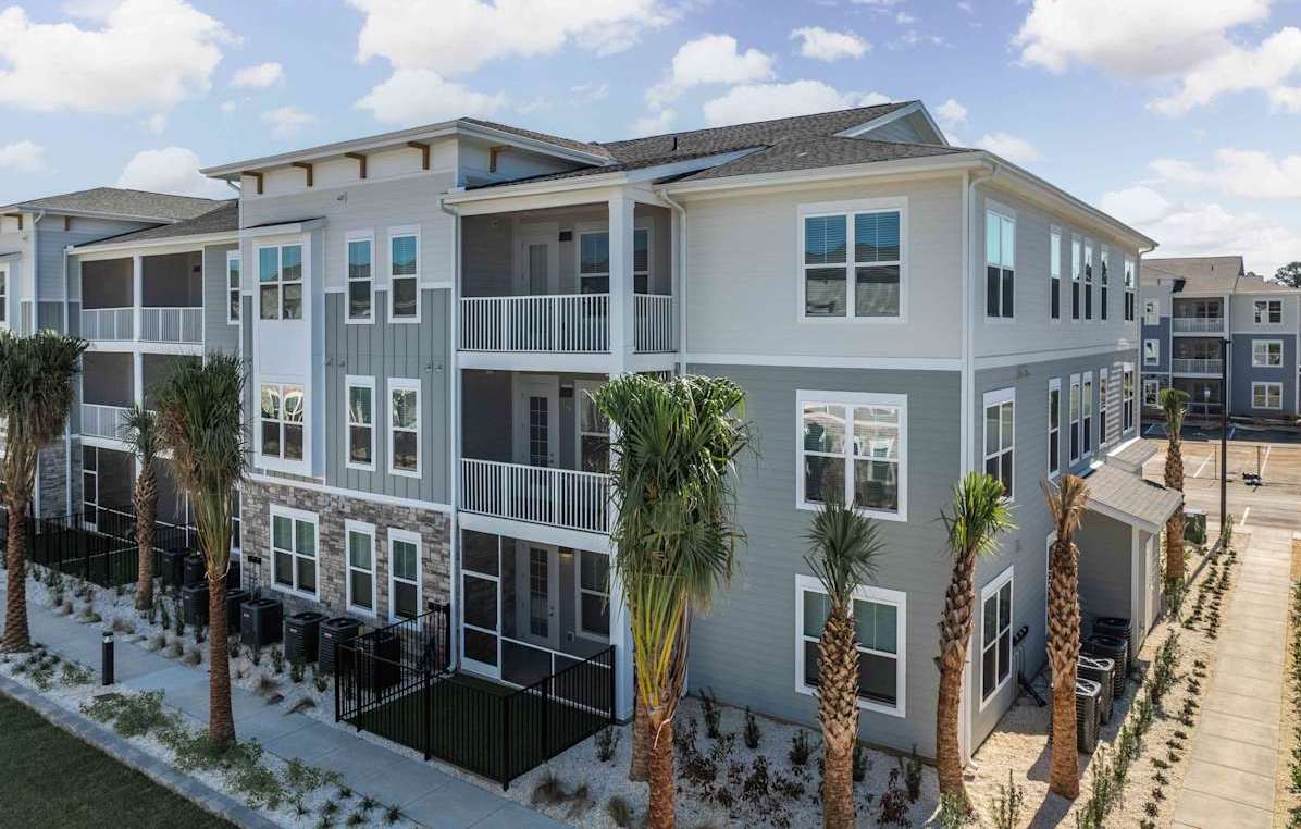 Thompson Thrift Hosts Ribbon Cutting for 324-Unit The Quinn Luxury Multifamily Community in Florida Gulf Coast Market of Pensacola